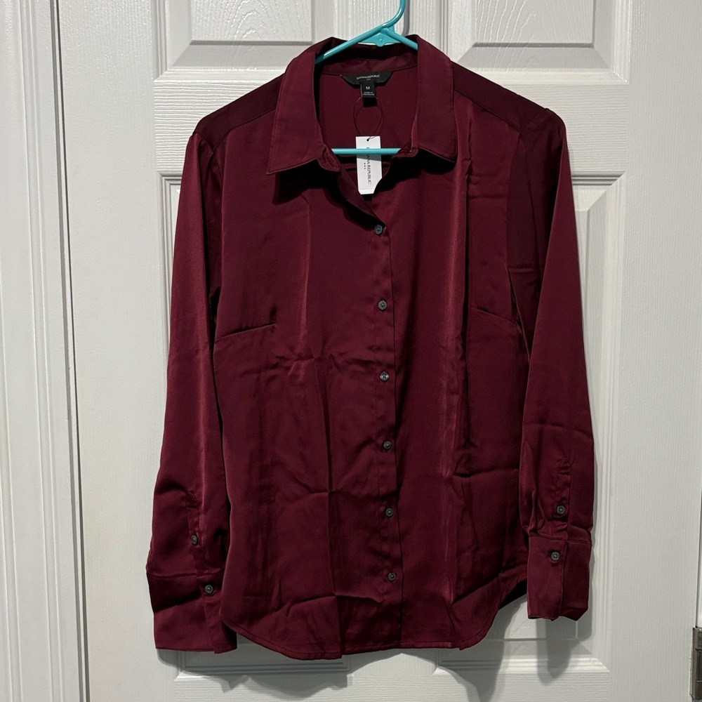 Banana Republic Burgundy Button Down Shirt